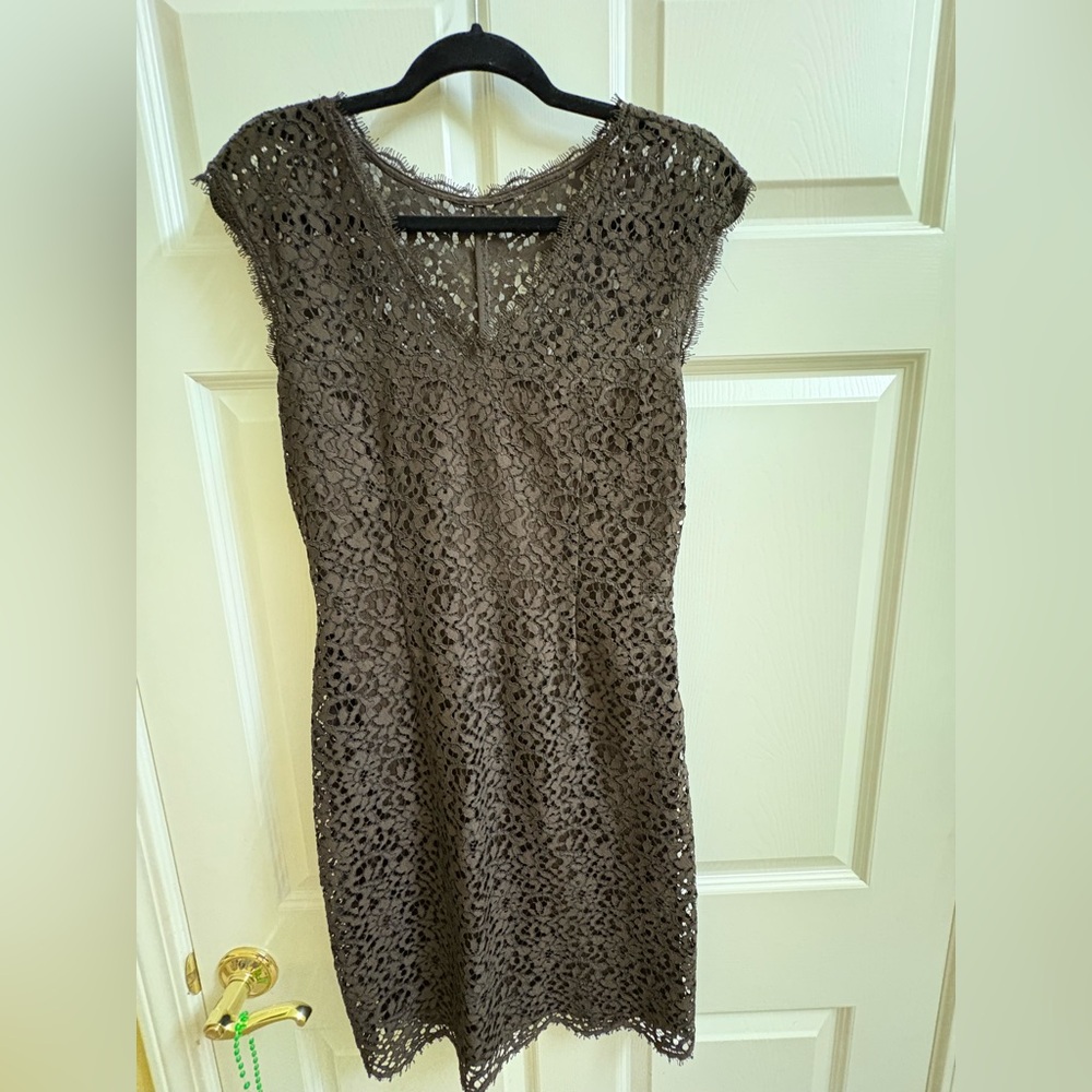 Chic Lace Midi Dress in Dark Brown